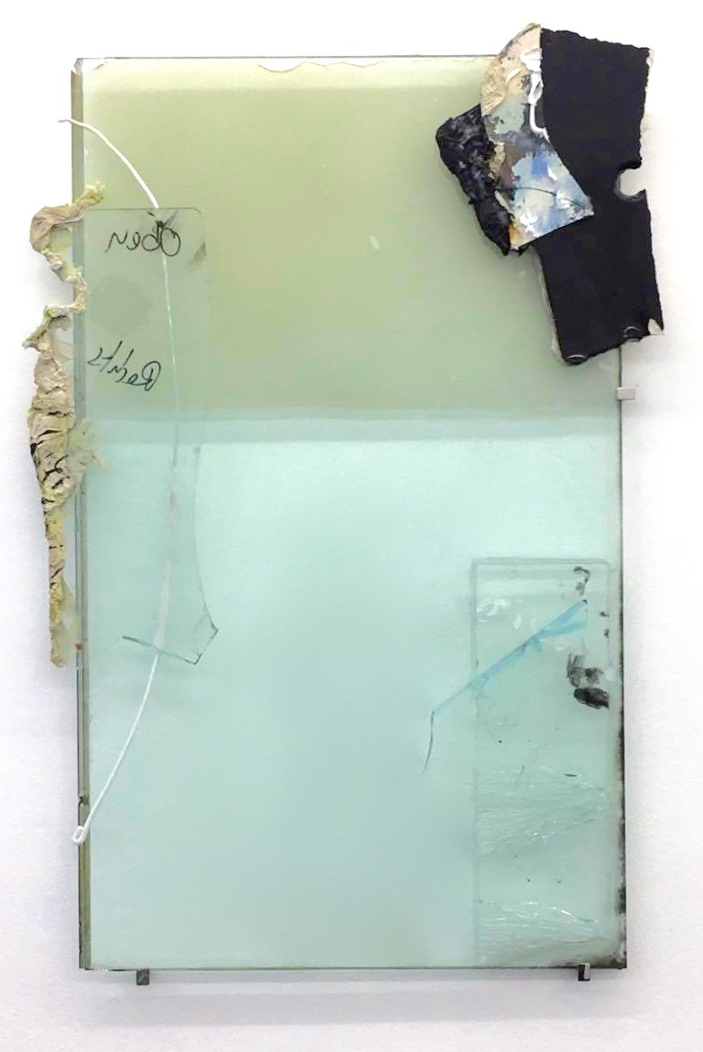 Marie Jeschke and Anja Langer, Domino totos, domino meno core, 2017, 84 x 56 cm glass, toilet paper, latex, silicon, acrylic, screws
